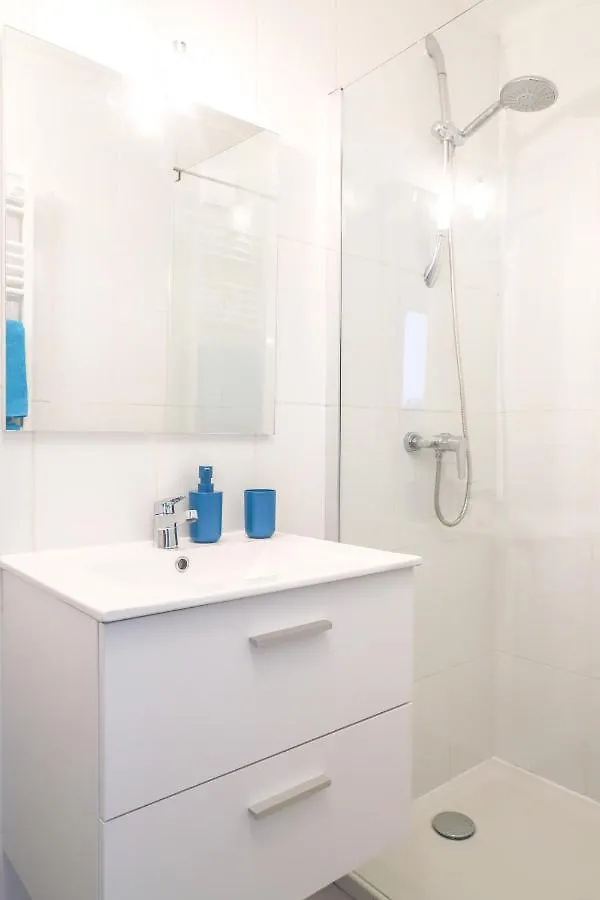 La Provence Apartment Nice 0*,  France